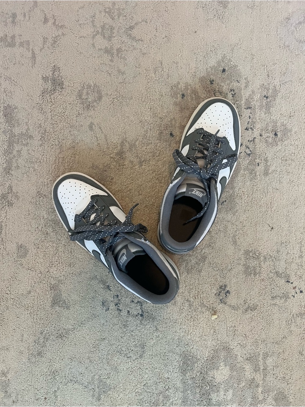 Nike Kids Gray and White Low-Top Sneakers with Speckled Laces